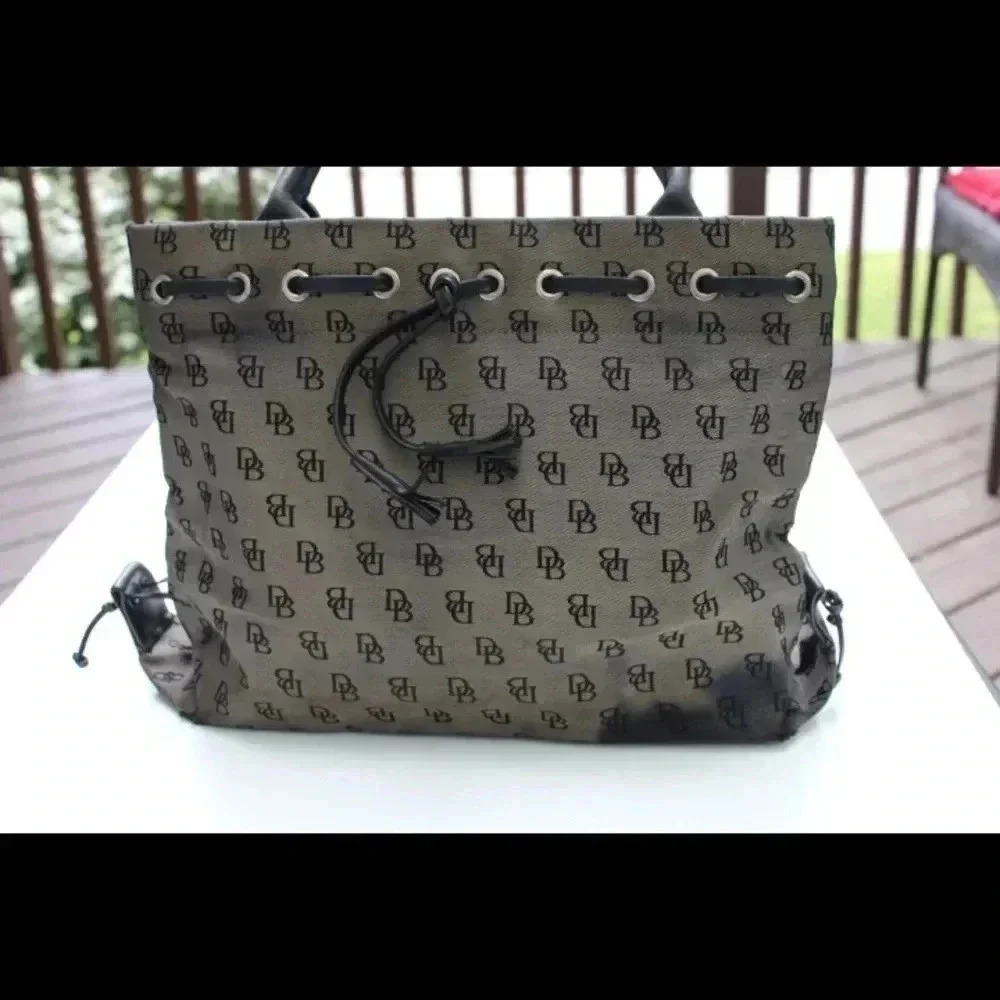 Dooney & Bourke tote bag - Picture 4 of 15